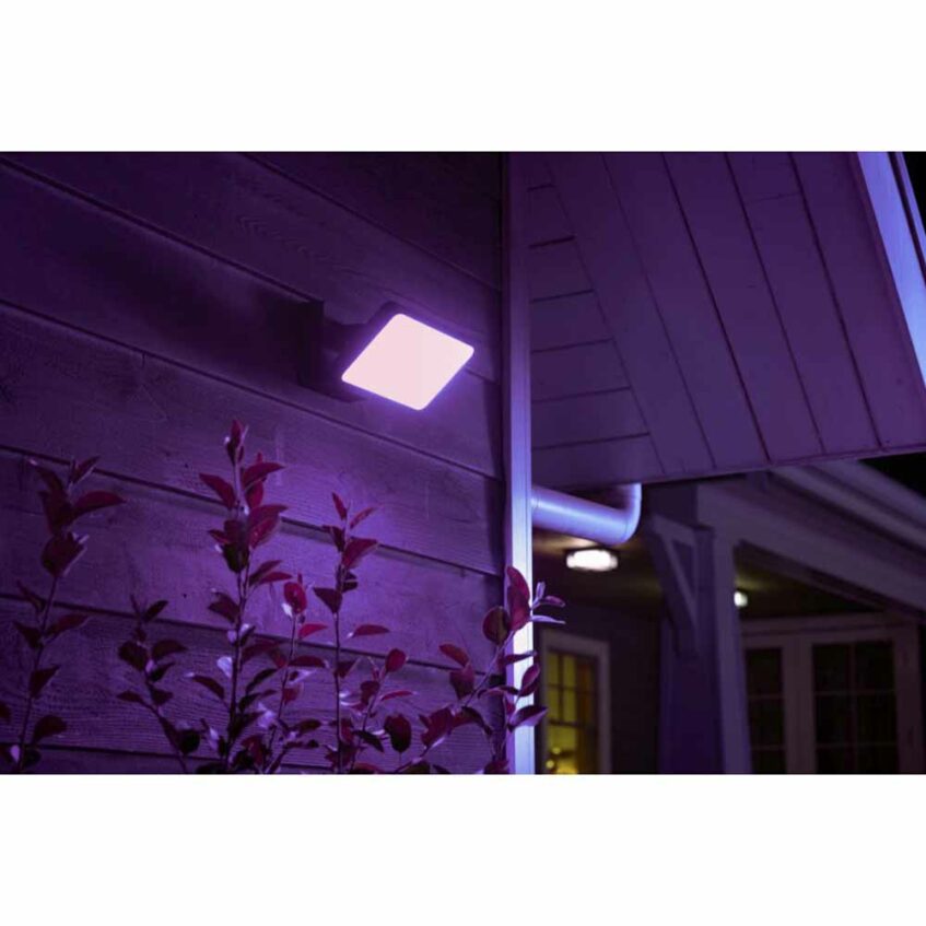 Philips hue discover outdoor floodlight 6